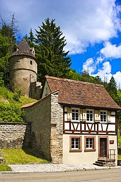 City walls with Torwaerterhaeuschen house of the gate guard, Horb am Neckar, Black Forest, Baden-Wuerttemberg, Germany, Europe