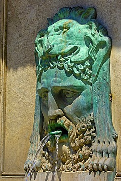 Fountain at Place de la Republique, Arles, Bouches du Rhone, Provence, France, Europe