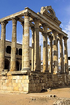 Ruins of Diana's temple, in the old Roman city Emerita Augusta, Merida, Badajoz province, Ruta de la Plata, Spain, Europe