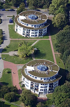 Round multi-family houses in Essen-Schonnebeck, am Drostenbusch, Essen, North Rhine-Westphalia, Germany, Europe