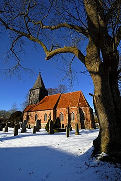 Village church built in 1400 and the cemetery of the Protestant parish Gross Zicker, Moenchgut peninsula, Mecklenburg-Western Pomerania, Germany, Europe