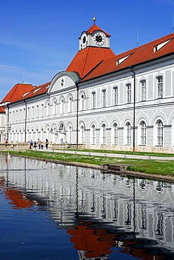 Schloss Nymphenburg palace, park at the Nymphenburger Schlosskanal palace canal, Neuhausen-Nymphenburg, Munich, Upper Bavaria, Bavaria, Germany, Europe