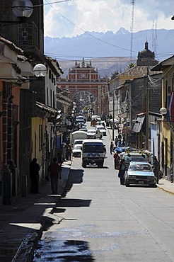 Triumphal arch, arco de triunfo, Street 28 de Julio, Ayacucho, Inca settlement, Quechua settlement, Peru, South America, Latin America