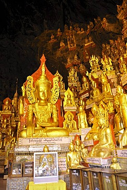 Buddha statues in the Pindaya Caves, Pindaya, Burma, Myanmar, Southeast Asia