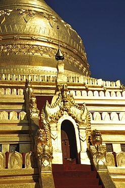 Shwezigon Pagoda, Nyaung U, Bagan, Burma, Myanmar, Southeast Asia