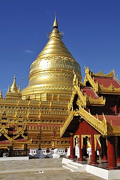 Shwezigon Pagoda, Nyaung U, Bagan, Burma, Myanmar, Southeast Asia