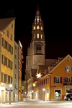 Konstanzer Muenster cathedral at Christmas time, Konstanz, Baden-Wuerttemberg, Germany, Europe