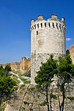 Castle built by Frederick II, 13th century, and enlarged by Charles I, Lucera, Puglia, Apulia, Italy, Europe