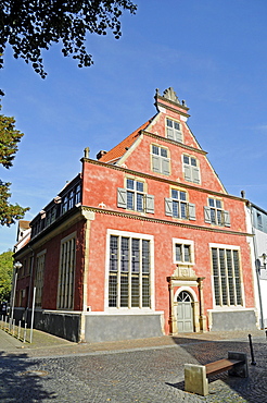 Fruehherrenhaus, birthplace of Lieutenant Otto Weddingen, historic building, historic town centre, Herford, Eastern Westphalia, North Rhine-Westphalia, Germany, Europe