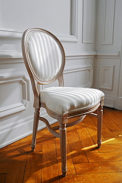 Chair, hardwood flooring, interior design, furniture, Schloss Dyck, moated Baroque castle, Museum, Juechen, Lower Rhine, North Rhine-Westphalia, Germany, Europe