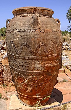 Large clay jar, Malia palace, excavation site, Minoan Palace, Heraklion, Crete, Greece, Europe