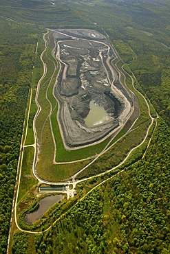 Aerial photo, Fernewald, coal tailings, mining, Deutsche Ruhrkohle, RAG, Schoettelheide tailings pond, Kirchhellen, Bottrop, Ruhr area, North Rhine-Westphalia, Germany, Europe