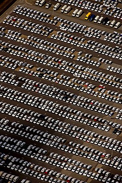 Aerial photo, distribution parking lot Porsche Mercedes, Essen, Ruhrgebiet area, North Rhine-Westphalia, Germany, Europe