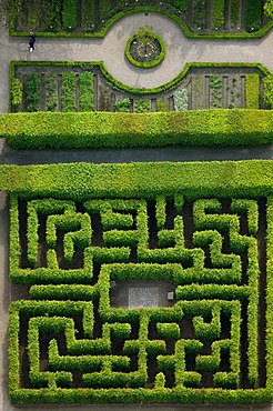 Aerial photo, labyrinth garden, Buer, Gelsenkirchen, Ruhrgebiet area, North Rhine-Westphalia, Germany, Europe