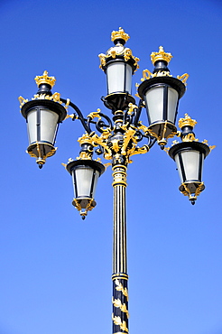 Gilded street lanterns on the grounds of the Palacio Real, Royal Palace, Madrid, Spain, Iberian Peninsula, Europe