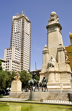 Monument to Miguel de Cervantes with Don Quixote and Sancho Panza at the Plaza Espana, Madrid, Spain, Iberian Peninsula, Europe