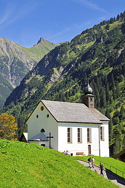 Mountain Church of St. Martin in Baad, Kleinwalsertal, Little Walser Valley, Vorarlberg, Allgaeu Alps, Austria, Europe