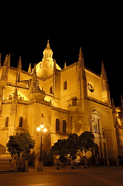 Cathedral at night, Segovia, Castilla Leon, Spain, Europe