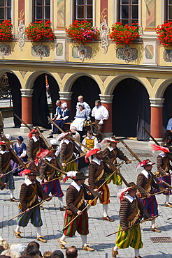 Wallenstein's 1630 procession in front of the Tax House building on the market square in Memmingen, Allgaeu, Bavaria, Germany, Europe