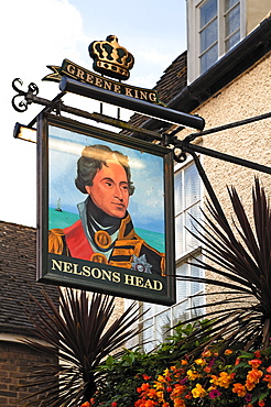 Pub sign "Nelson's Head, Crown Street, St. Ives, Cambridgeshire, England, United Kingdom, Europe