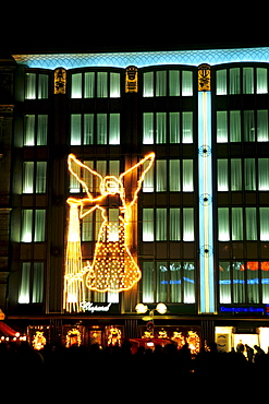 Christmas, Christmas market at the Koelner Dom Cologne Cathedral, Christmas decorations, angels on the 4711 Blau-Gold-Haus building, Domkloster, Domplatte cathedral square, old town, Cologne, North Rhine-Westphalia, Germany, Europe