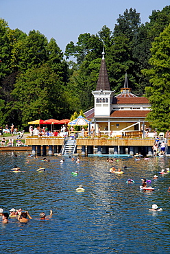 Hot springs, thermal spa in Heviz, Lake Balaton, Balaton, Hungary, Europe