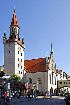 Old town hall, Marienplatz square, built 1470 to 1480 by Joerg von Halsbach, Munich, Upper Bavaria, Germany, Europe