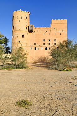 Historic adobe fortification Bait Na'aman or Bait an Naman Fort or Castle near Barka, Batinah Region, Sultanate of Oman, Arabia, Middle East