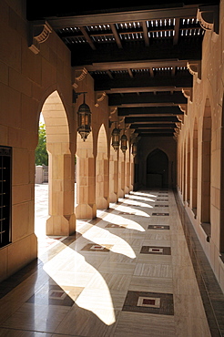 Sultan Qaboos Grand Mosque, Muscat, Sultanate of Oman, Arabia, Middle East