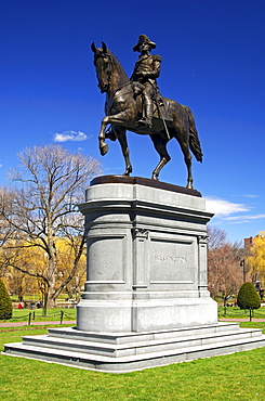 George Washington equestrian statue in the municipal park of Boston, Massachusetts, USA