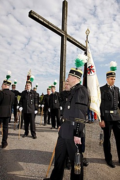 Way of the Cross procession on Good Friday with mining motifs on the Haniel slag heap, at the Prosper-Haniel mine, Bottrop, Ruhr area, North Rhine-Westphalia, Germany, Europe