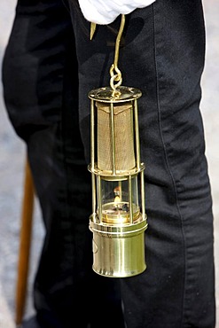 Retired miners wearing miners' uniforms with historic pit lamp, Prosper-Haniel mine, Bottrop, Ruhr Area, North Rhine-Westphalia, Germany, Europe