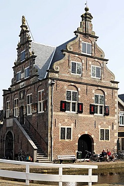 Former city hall from the 17th century, De Rijp near Alkmaar, Province of North Holland, Netherlands, Europe