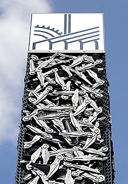 Pylon made from scissor blanks, Hendrichs swage forge, LVR Industrial Museum, Solingen, North Rhine-Westphalia, Germany, Europe