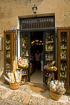 Fine food delicatessen shop display, Erice, Sicily, Italy, Europe