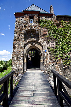 The Burg Thurant castle near the Mosel town of Alken, Alken, Rhein-Hunsrueck-Kreis district, Rhineland-Palatinate, Germany, Europe