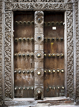 Typical Arabic door in Stonetown, Stone Town, Zanzibar, Tanzania, Africa