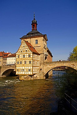 Old town hall with upper bridge over the Regnitz river, Bamberg, Upper Franconia, Bavaria, Germany, Europe