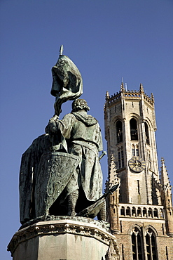 Statue of the Bruges folk heroes Jan Breydel and Pieter de Coninck, on the market square Grote Markt, in the historic centre of Bruges, Belgium, Europe