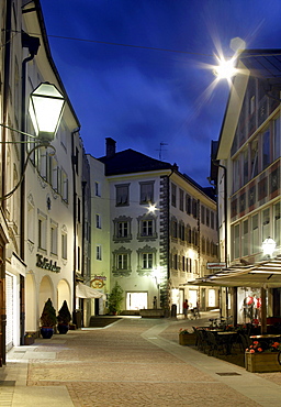 Town alley, Bruneck, Val Pusteria, Alto Adige, Italy, Europe