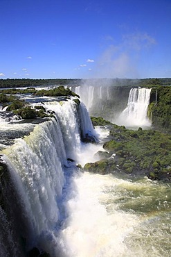 Iguacu, Iguacu Waterfalls from the Brazilian side, UNESCO World Heritage Site, Iguacu National Park, Brazil, South America