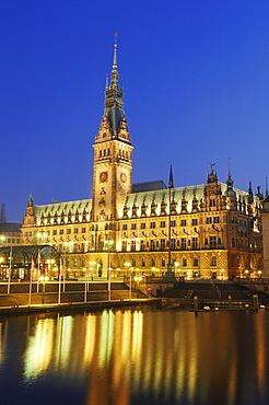 Evening mood in Hamburg city centre, town hall on Alster River, Hamburg, Germany, Europe