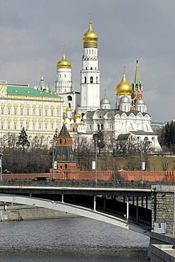 Stone bridge, Moskva river, Kremlin, Moscow, Russia