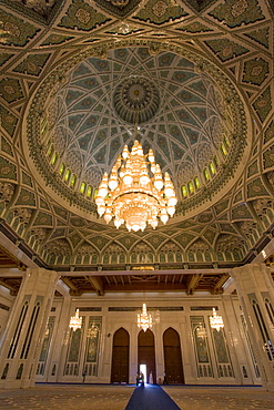 Sultan Qaboos Grand Mosque, Muscat, Oman, Middle East