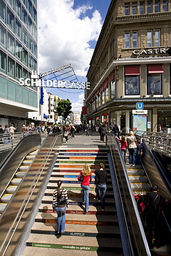 Schildergasse at Neumarkt, shopping street, passers-by, shopping, shops, escalator, Cologne, North Rhine-Westphalia, Germany, Europe