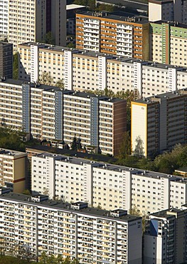 Aerial photograph of high rise residential estate, prefabricated buildings, Neu Olvenstadt, Magdeburg, Saxony-Anhalt, Germany, Europe