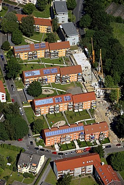 Aerial photo, solar roof, flat renovation to the north of the Opel factory 1, Langendreer, Bochum, Ruhr area, North Rhine-Westphalia, Germany, Europe