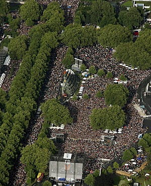 Aerial photo, Loveparade 2008 festival, crowd on the B1 road, Dortmund, Ruhr area, North Rhine-Westphalia, Germany, Europe