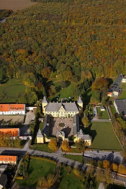 Aerial photo, boarding school, baroque Castle Eringerfeld, Geseke, Soest District, Soester Boerde, South Westphalia, North Rhine-Westphalia, Germany, Europe