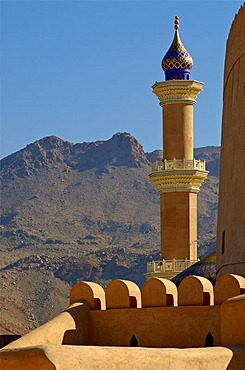 Minaret of the mosque, Nizwa, Sultanate of Oman, Middle East